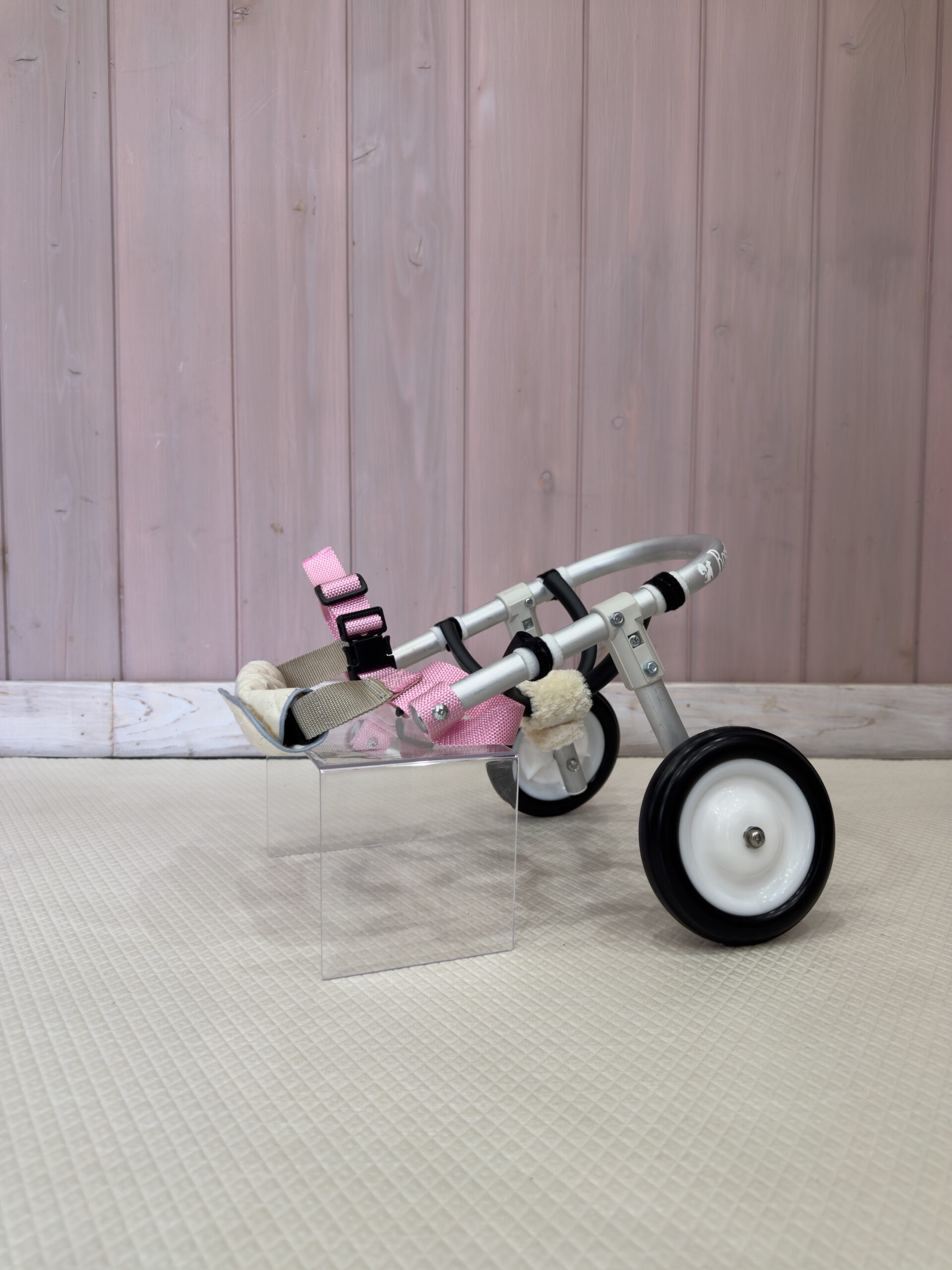 自社オリジナル車椅子　2輪